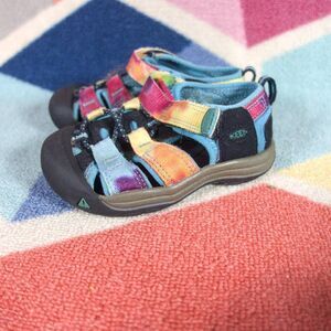 Keen Newport Toddler Size 6 Rainbow Tie Dye Sandals